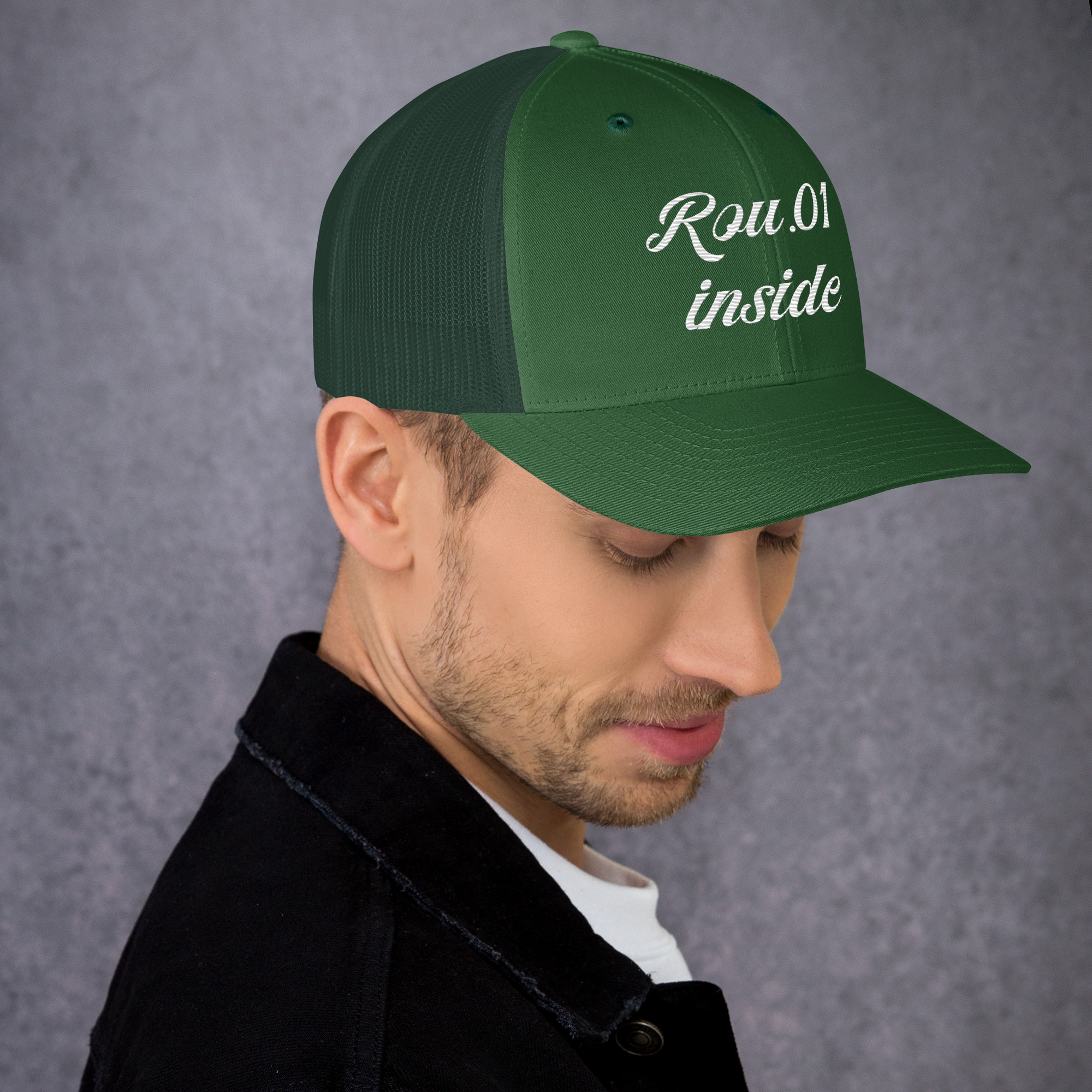 retro-trucker-hat-evergreen-right-6a25a8d212fbf.jpg